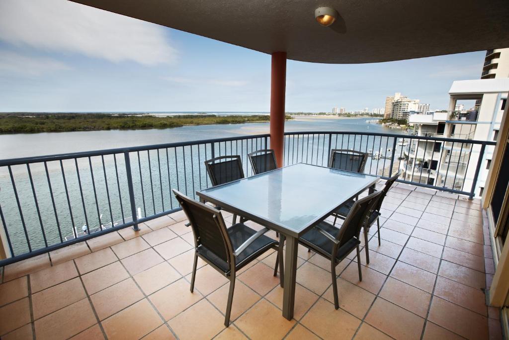 On The River Apartments Maroochydore Szoba fotó