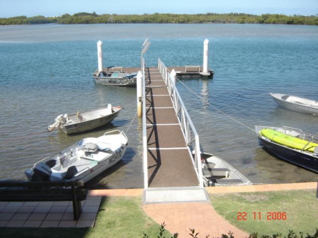 On The River Apartments Maroochydore Kültér fotó